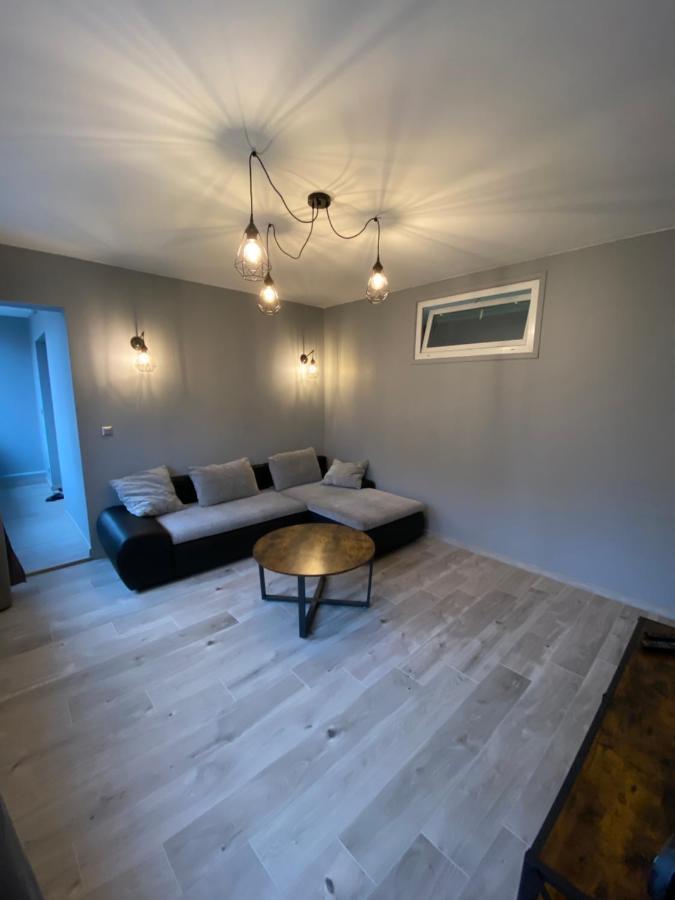 Appartamento Apartament24-Just In Center Boleslawiec  Esterno foto